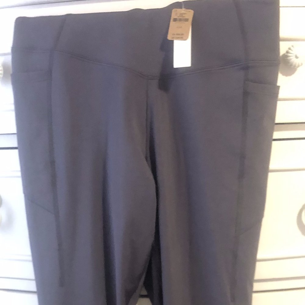 NTW Victoria Secret's PINK Large Grey Logo Leggings with Pockets